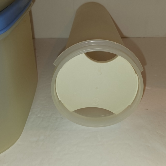 Tupperware Modular Mates Oval #2 + Spaghetti Dispenser # 5 - Picture 4 of 6